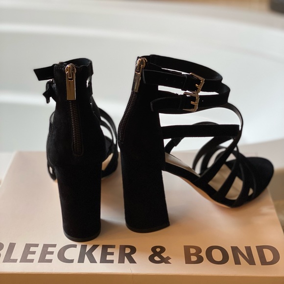 NEW IN BOX BLEECKER & BOND SANDALS - Picture 11 of 11
